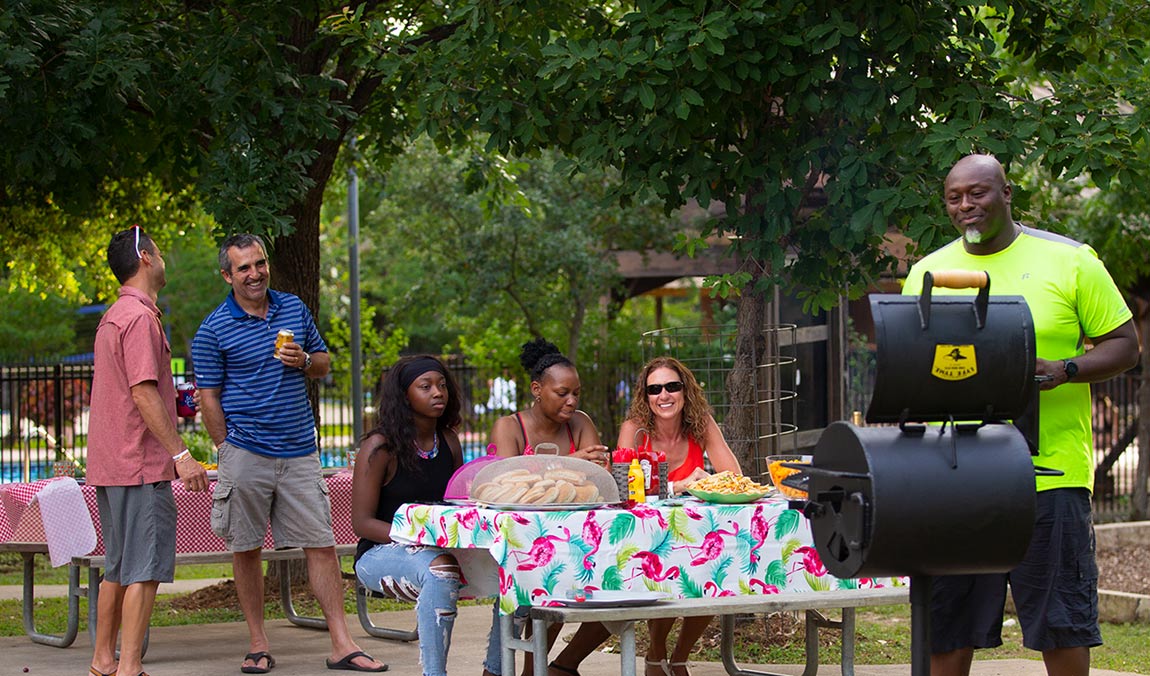 Hill Country Cook Out with Friends - Schlitterbahn New Braunfels Resort